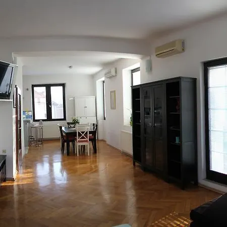 Apartment Stylish In Prule